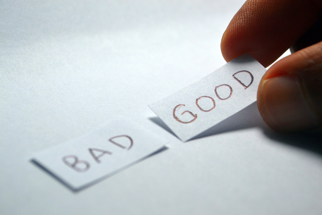 good, bad, opposite-1122969.jpg